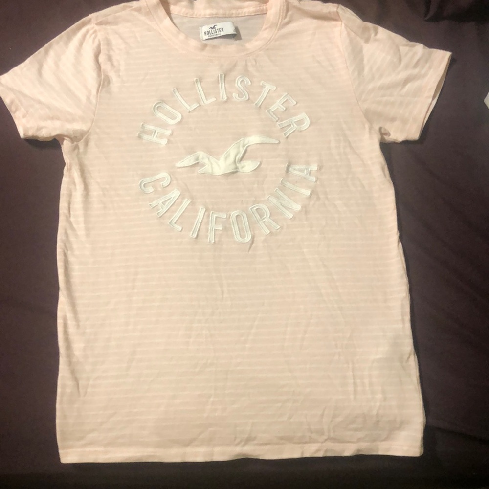 Hollister t-shirt